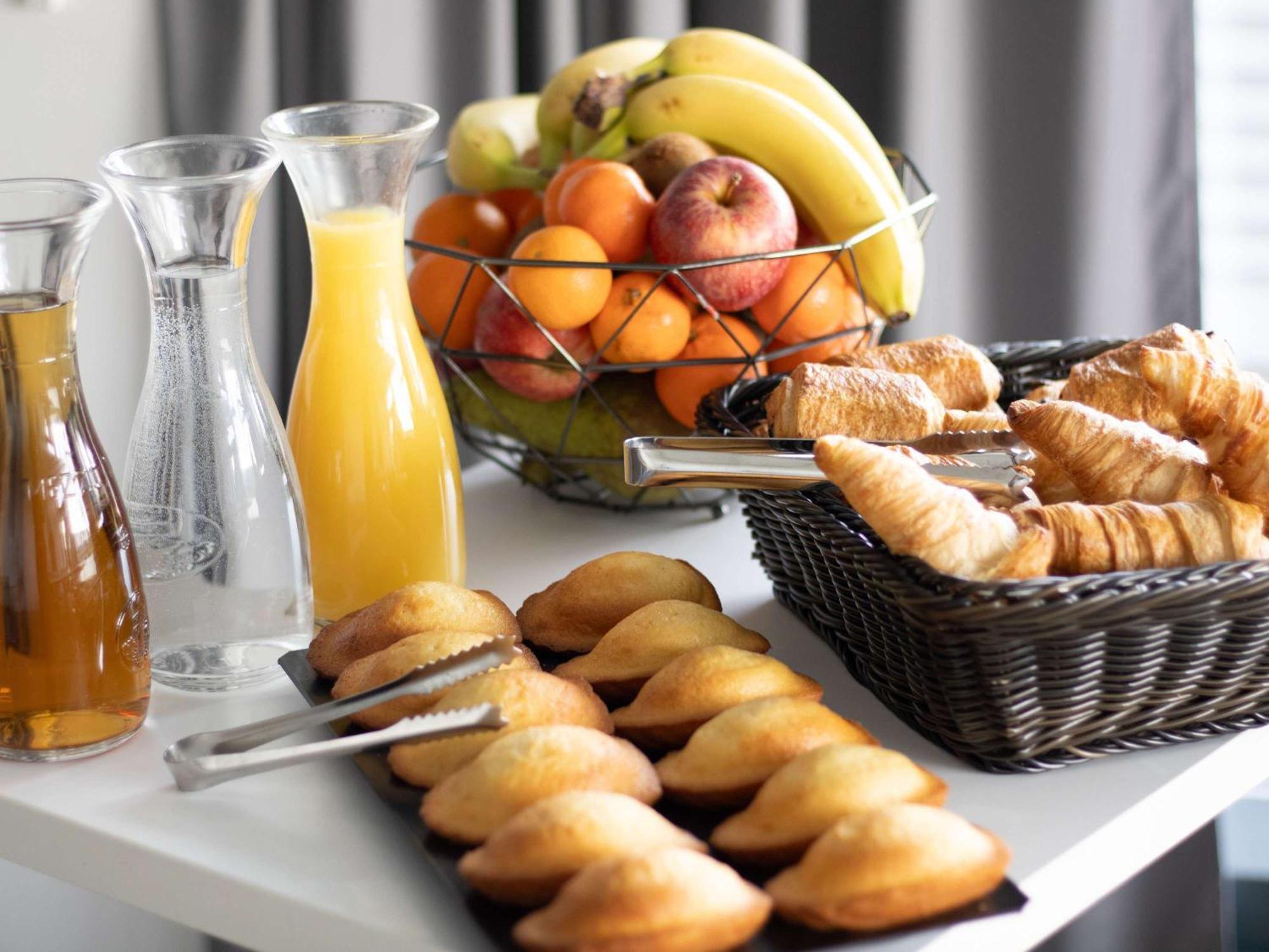 Ibis Le Bourget 3*