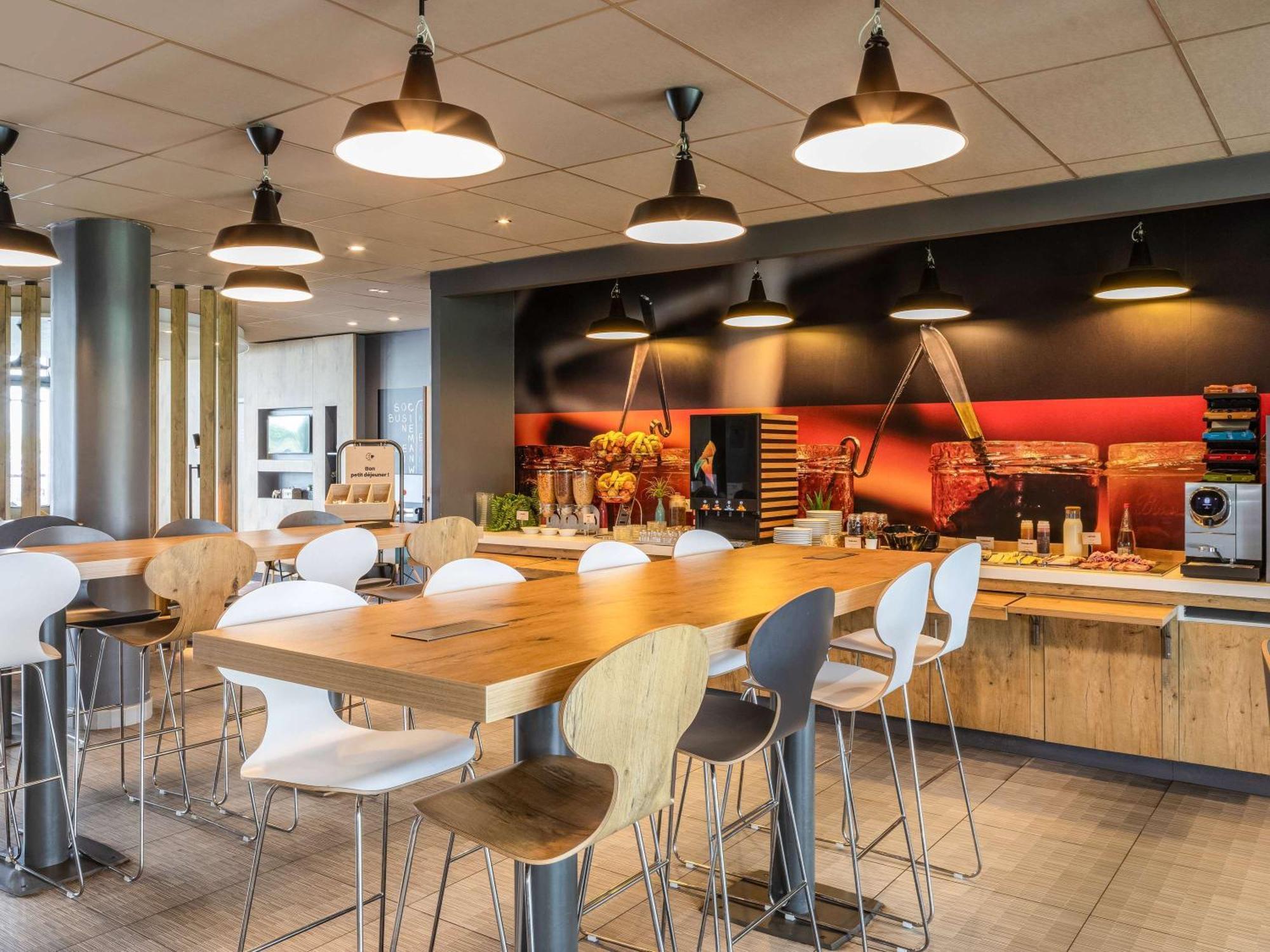 Hotel Ibis Le Bourget 3*