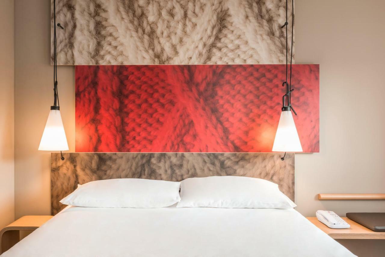 Ibis Le Bourget 3*